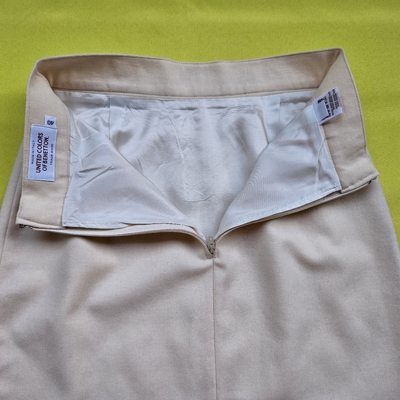 Skirt United Colors of Benetton Italy Wool Size 40 Like new - Picture 10 of 13